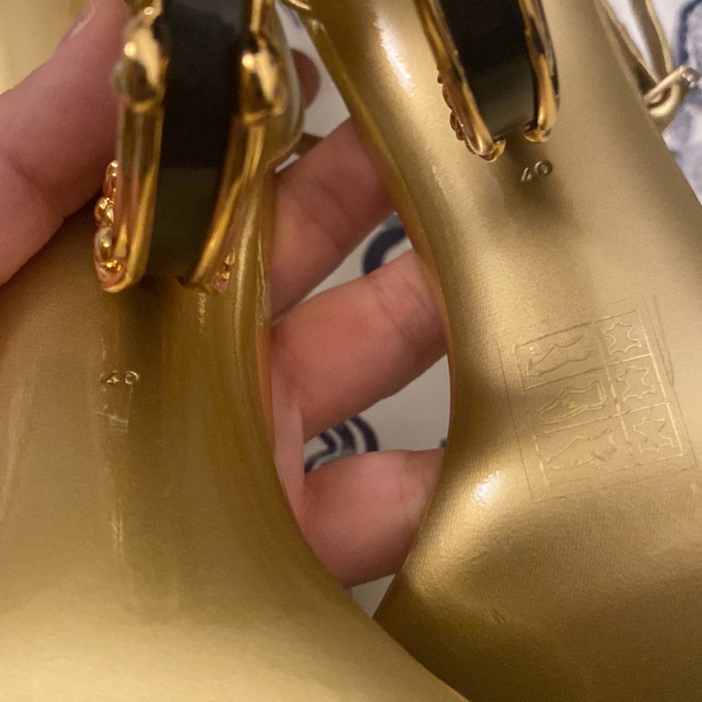 Dolce & Gabbana Gold Metallic Ankle-Strap Sandals with Decorative Logo Heel - Picture 10 of 11